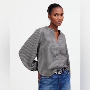 MADEWELL V-NECK LONG SLEEVE TOP IN HEATHER WHITE STRIPE